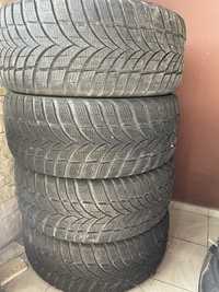 Maxxis 255 50 r19