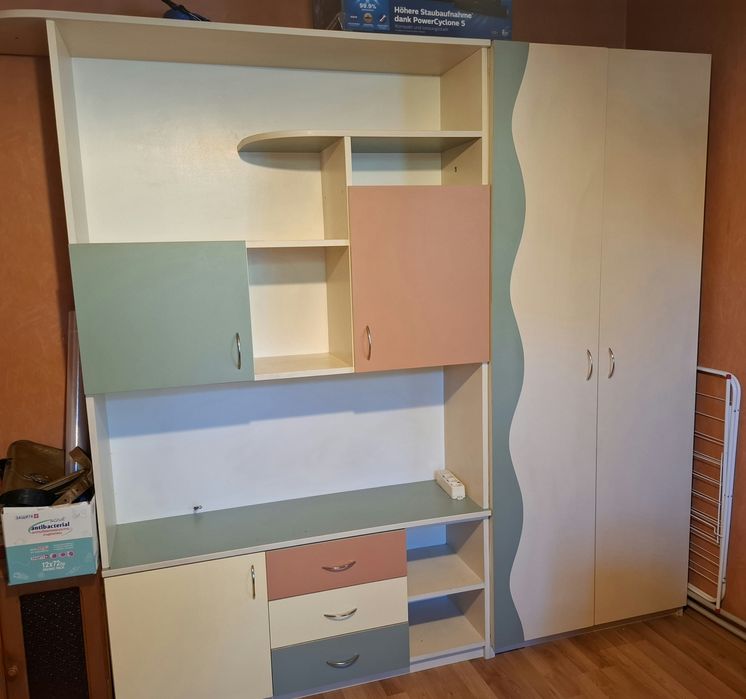 Комплект секция, гардероб, ракла и легло