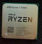 Procesor AMD Ryzen 3700X
