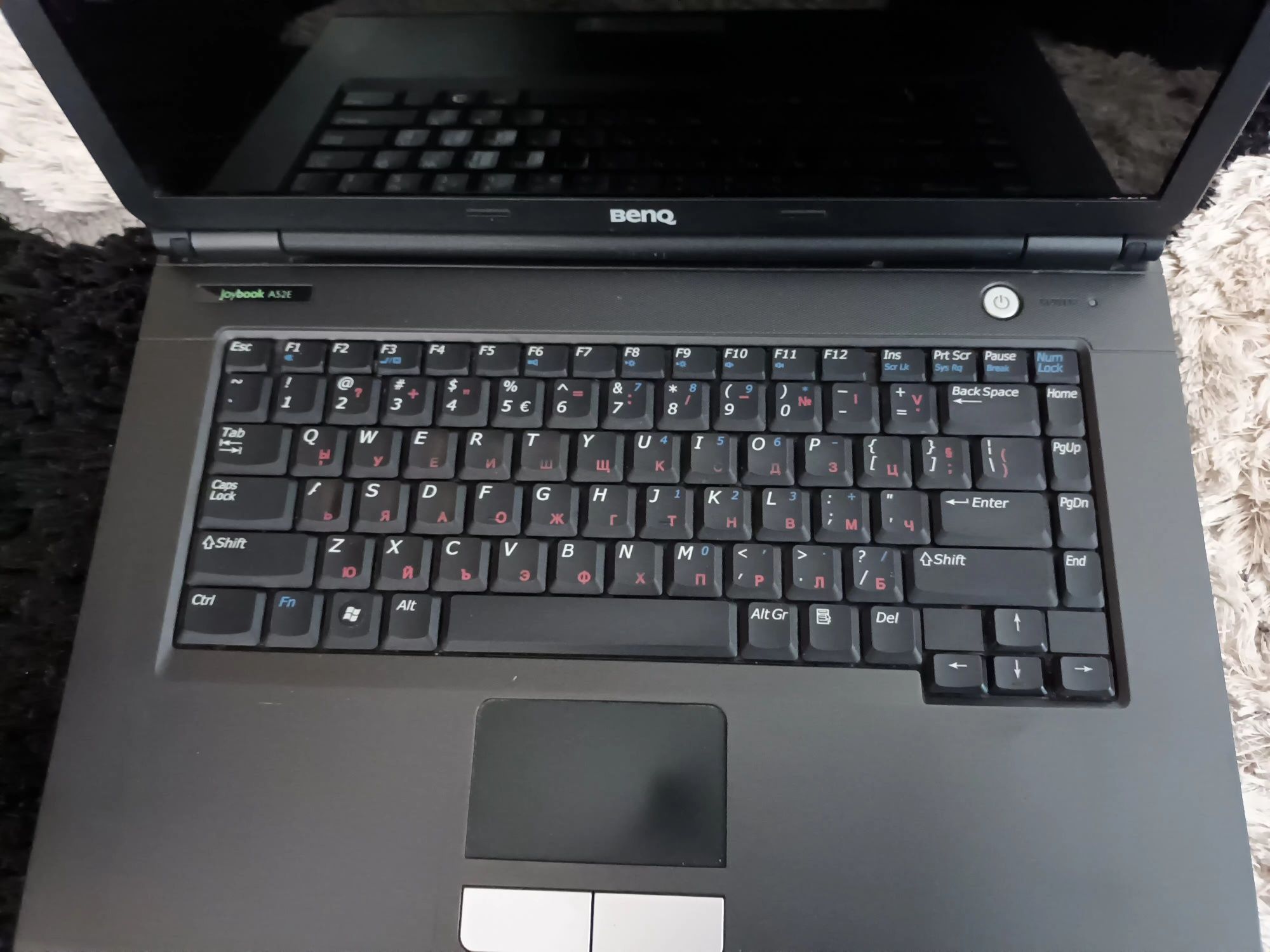 Лаптоп Benq Joybook A52E