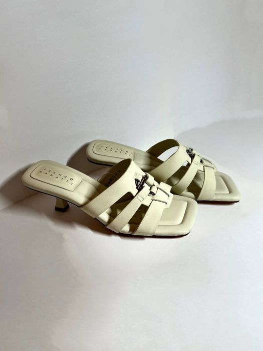 Белые босоножки — лёгкость, стиль и комфорт на каждый день!