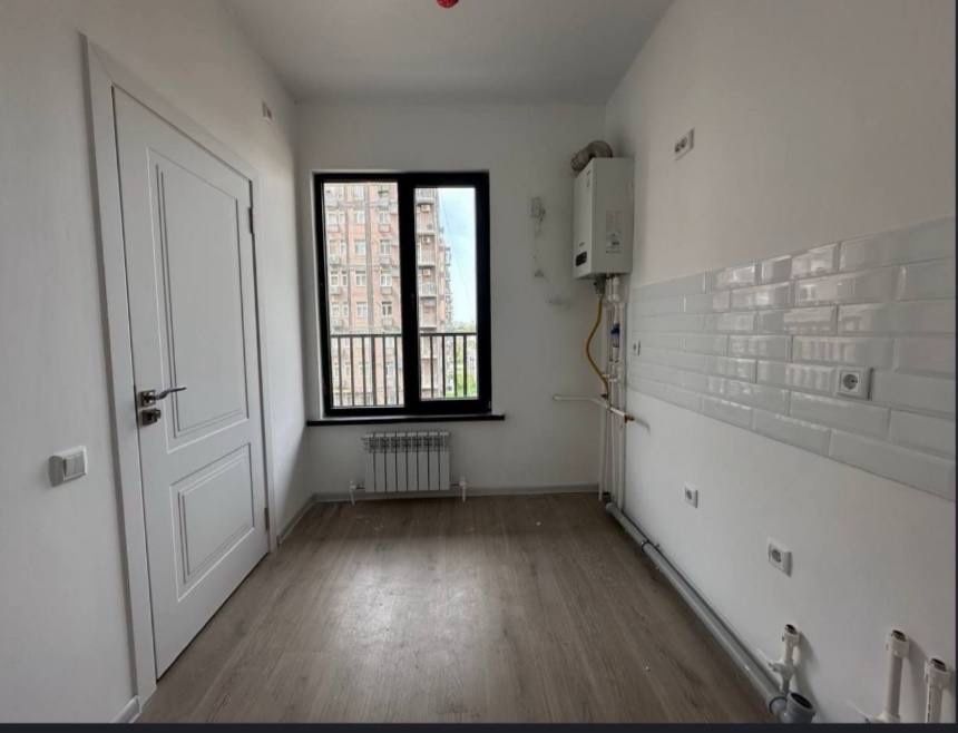 ЖК Ассалом Сохил 1-комнатная квартира .