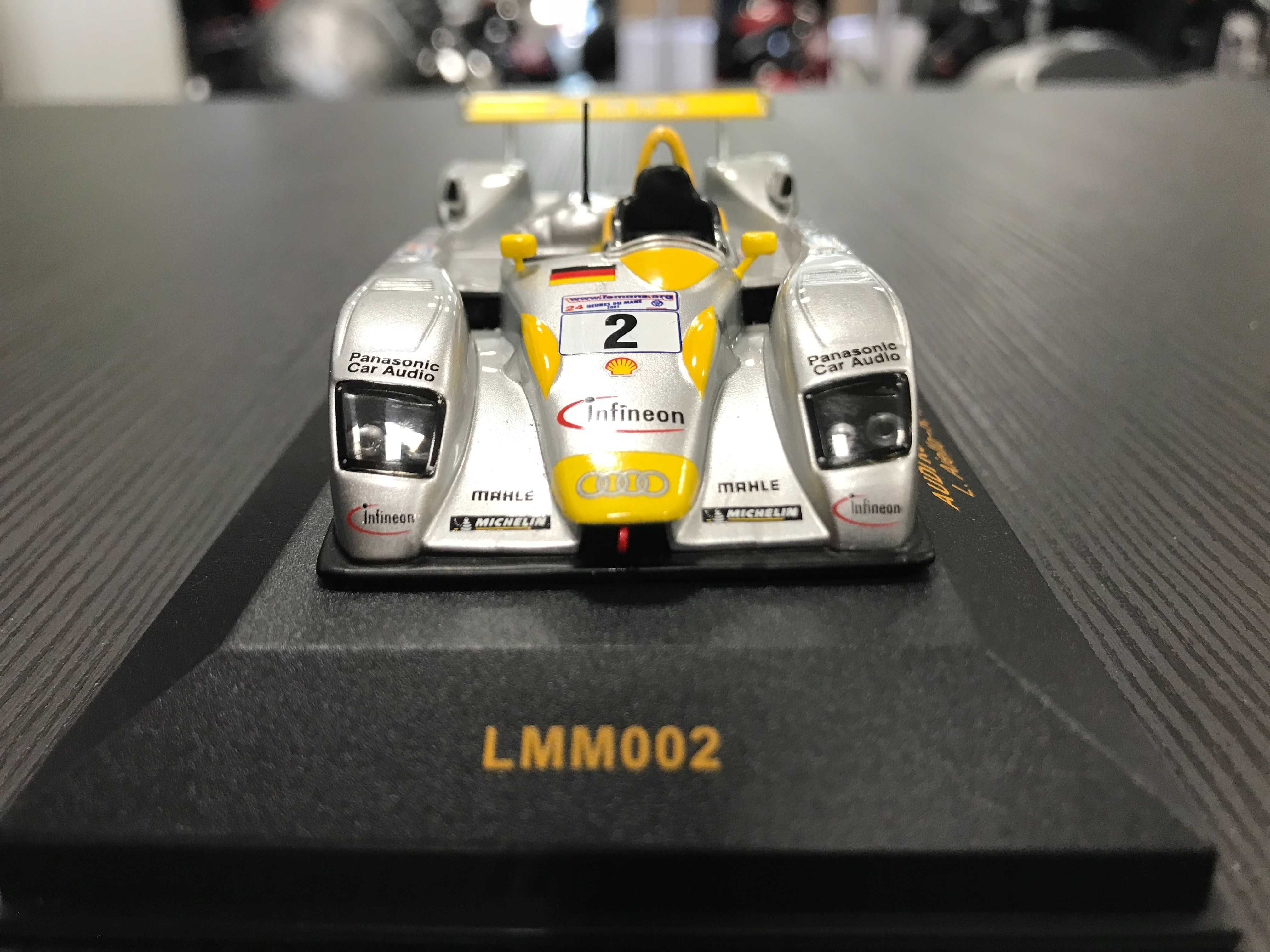 Колекционерски модел метална количка IXO MODELS AUDI R8 LE MANS 1:43