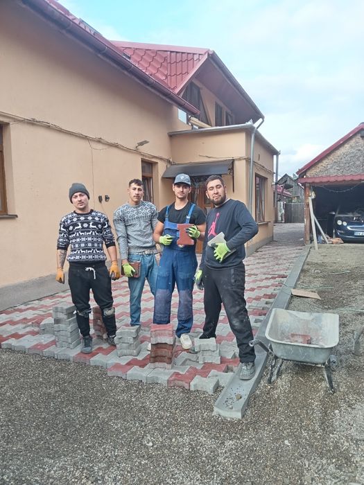 Executam lucrări de pavaje și rigole de orice tip