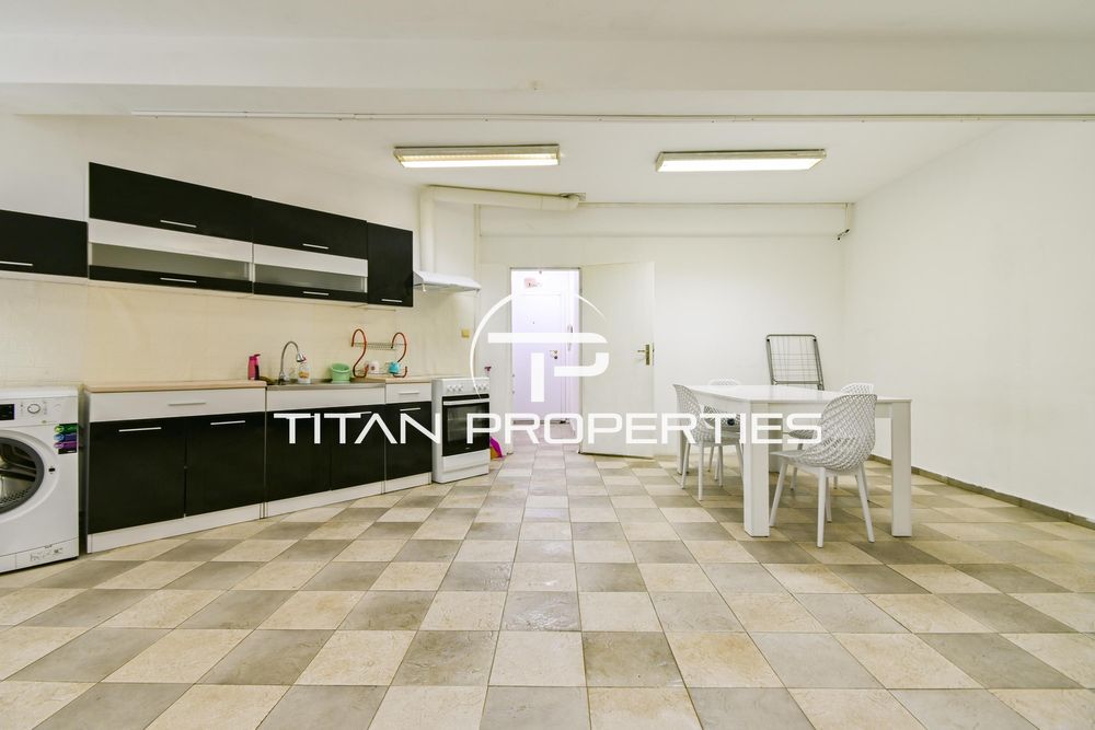 Дава се под наем Едностаен апартамент в София, Център - 50 кв.м за 425 € - Снимка #1