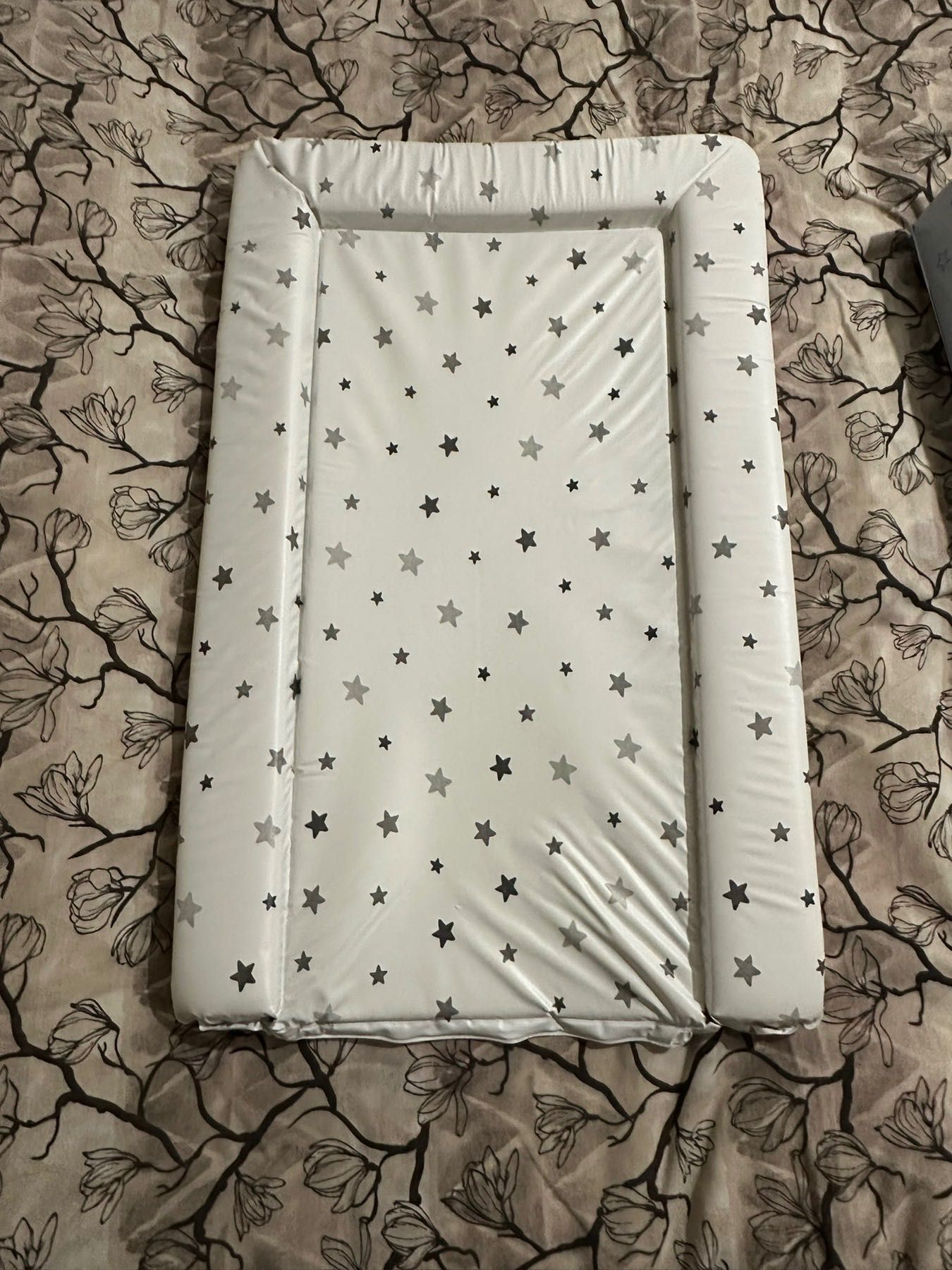 Бебешки повивалник