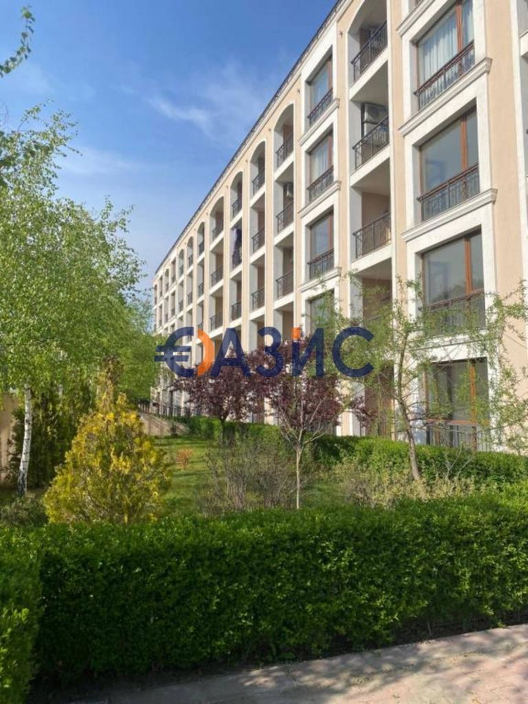 Продава се Двустаен апартамент в к.к. Елените - 59 кв.м за 1119 €/кв.м - Снимка #14