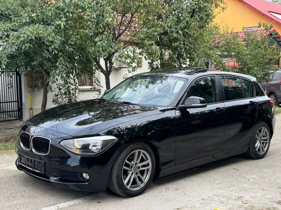 BMW 116i 136 CP 2012 benzina/Clima/trapa130.000km