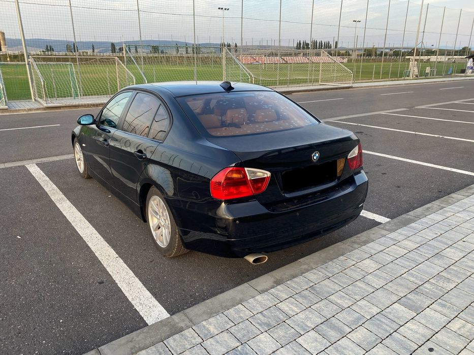 BMW E90 320 i de vanzare