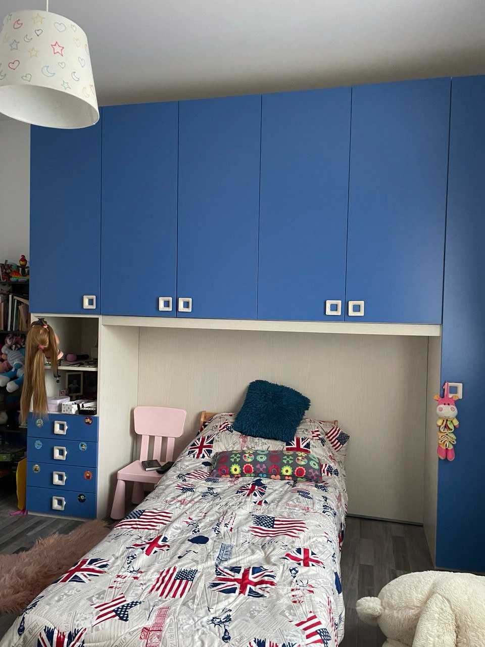 Mobila Dormitor Copii 2,60m inaltime 3m lungime cu pat