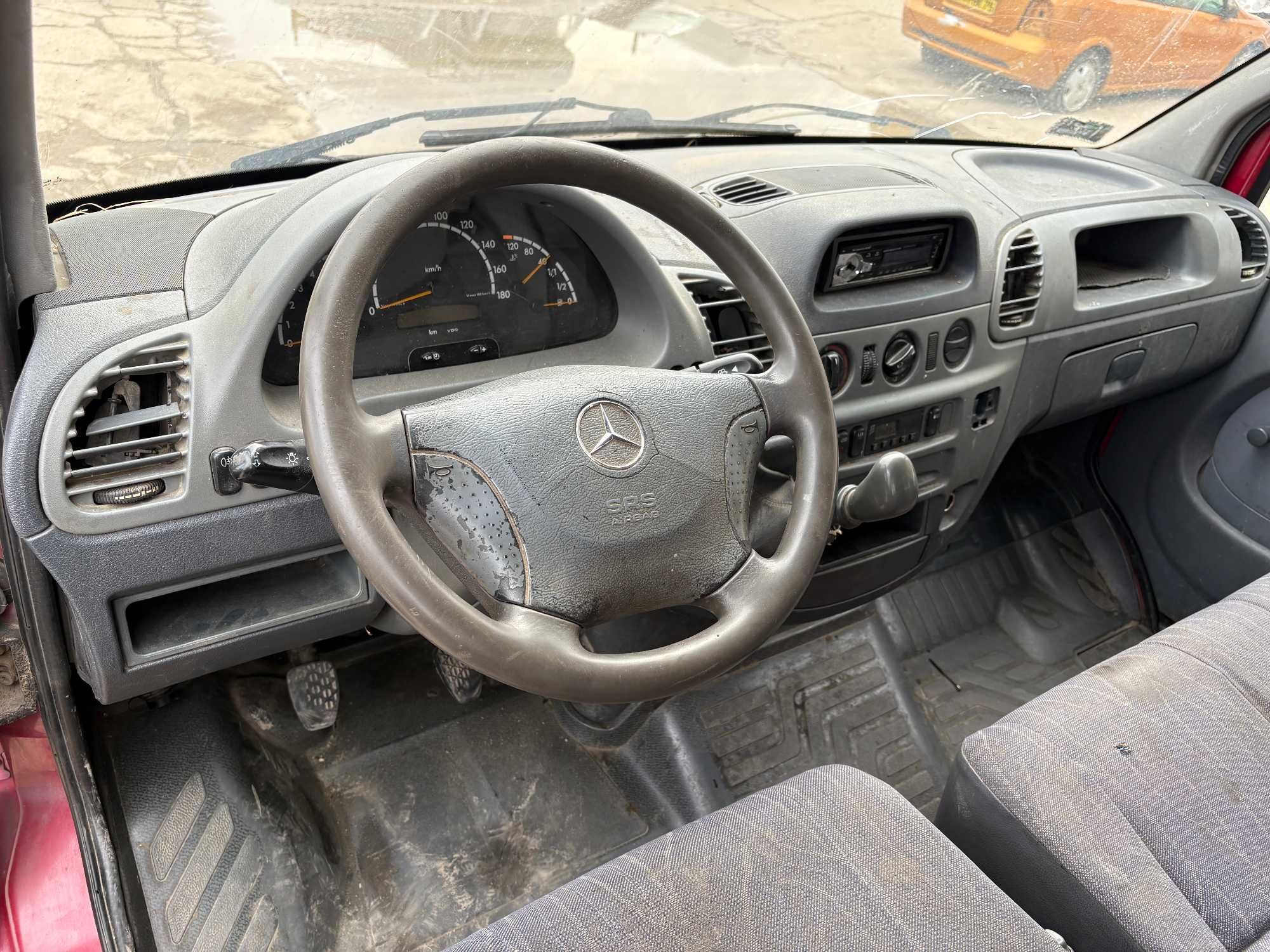 DEZMEMBREZ Mercedes SPRINTER 211 216 313 316 2.2 CDI 2.7 CDI DOKA 2002