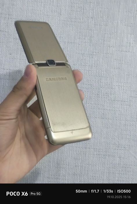 Продам кнопочную раскладушку Samsung s3600i