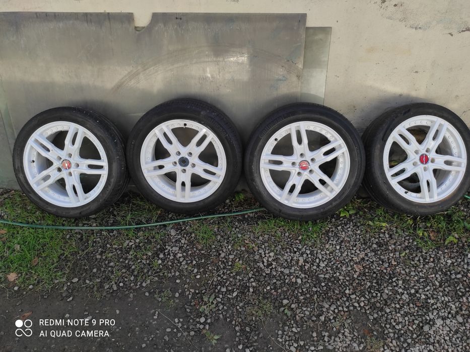 Продам диски R18. С резиной.
