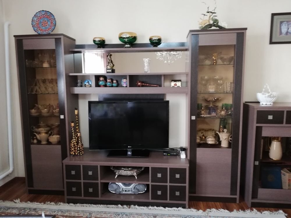 Продам стенку и комод