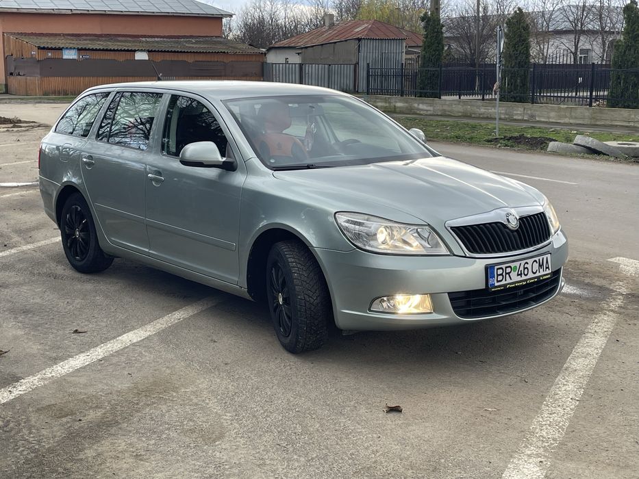 Skoda octavia 2 facelift 1.6mpi (bse)