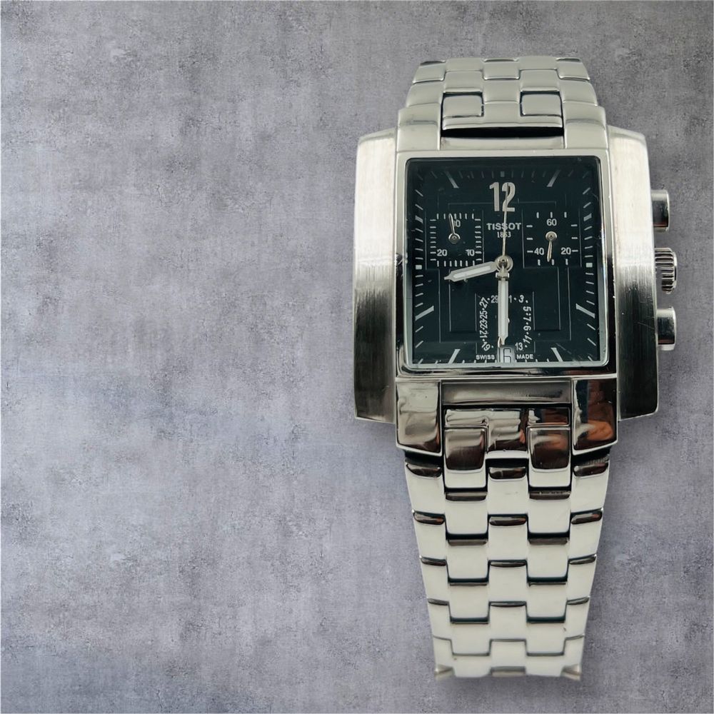 Tissot Quadrato Chronograph Swiss Made мъжки часовник