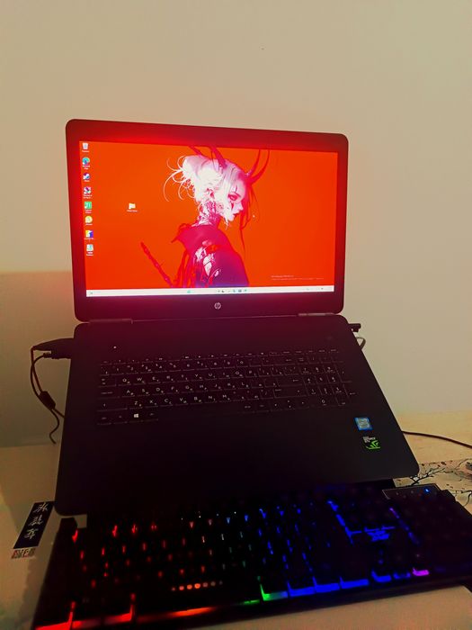 Игровой ноутбук I7 7th, GTX 1050TI, 20GB