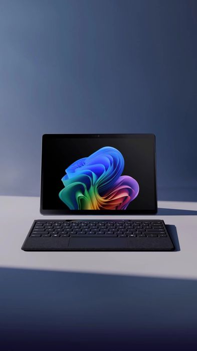 Hope Amanet P8 Microsoft Surface Pro 11th Model 2076 Noua! Sigilata!