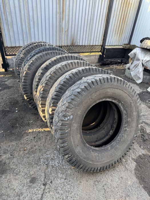 Продам шины 10.00 r20