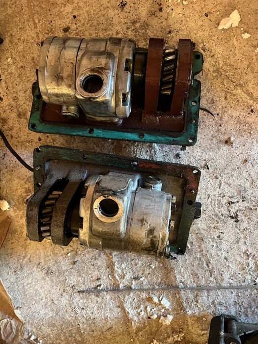 Vand pompe hidraulice u650