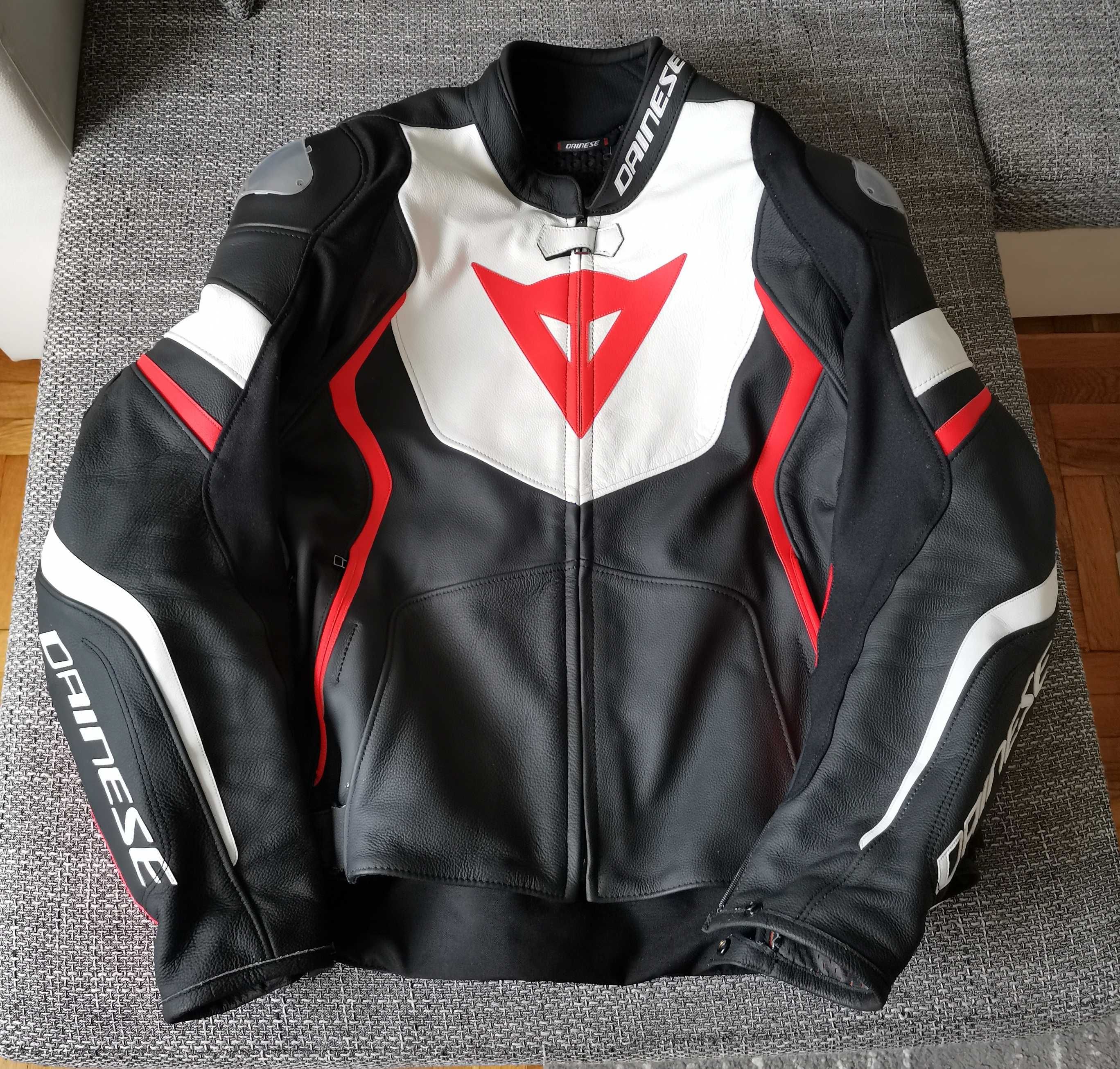 Мото Екип Dainese Avro 4 - две части