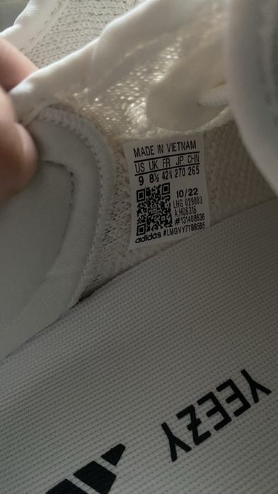 Yeezy 350 v2 Bone ORIGINALI