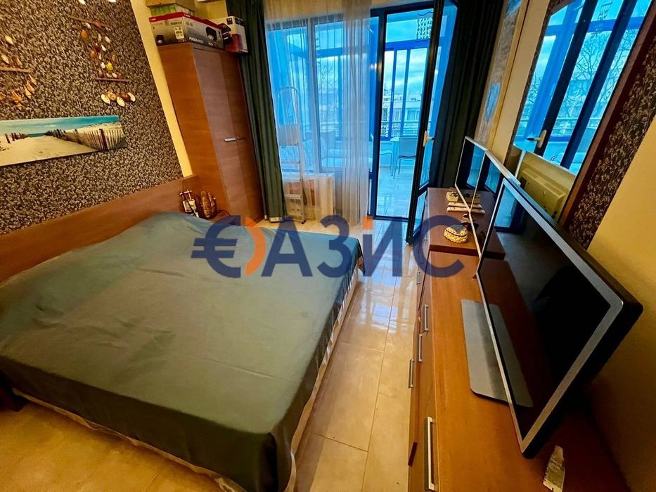 Продава се Двустаен апартамент в к.к. Слънчев бряг - 71 кв.м за 1310 €/кв.м - Снимка #3
