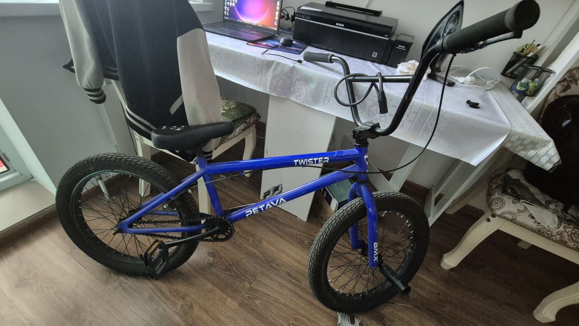 Хороший BMX почти новый