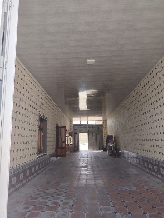 Buxoro shahar O'tror tarafdan 3 sotixli  tayyor uchastka sotiladi.