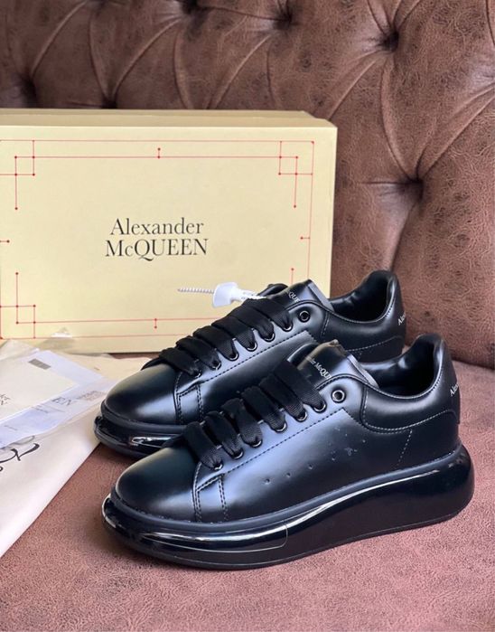 Adidasi Alexander mcqeen *calitate premium*
