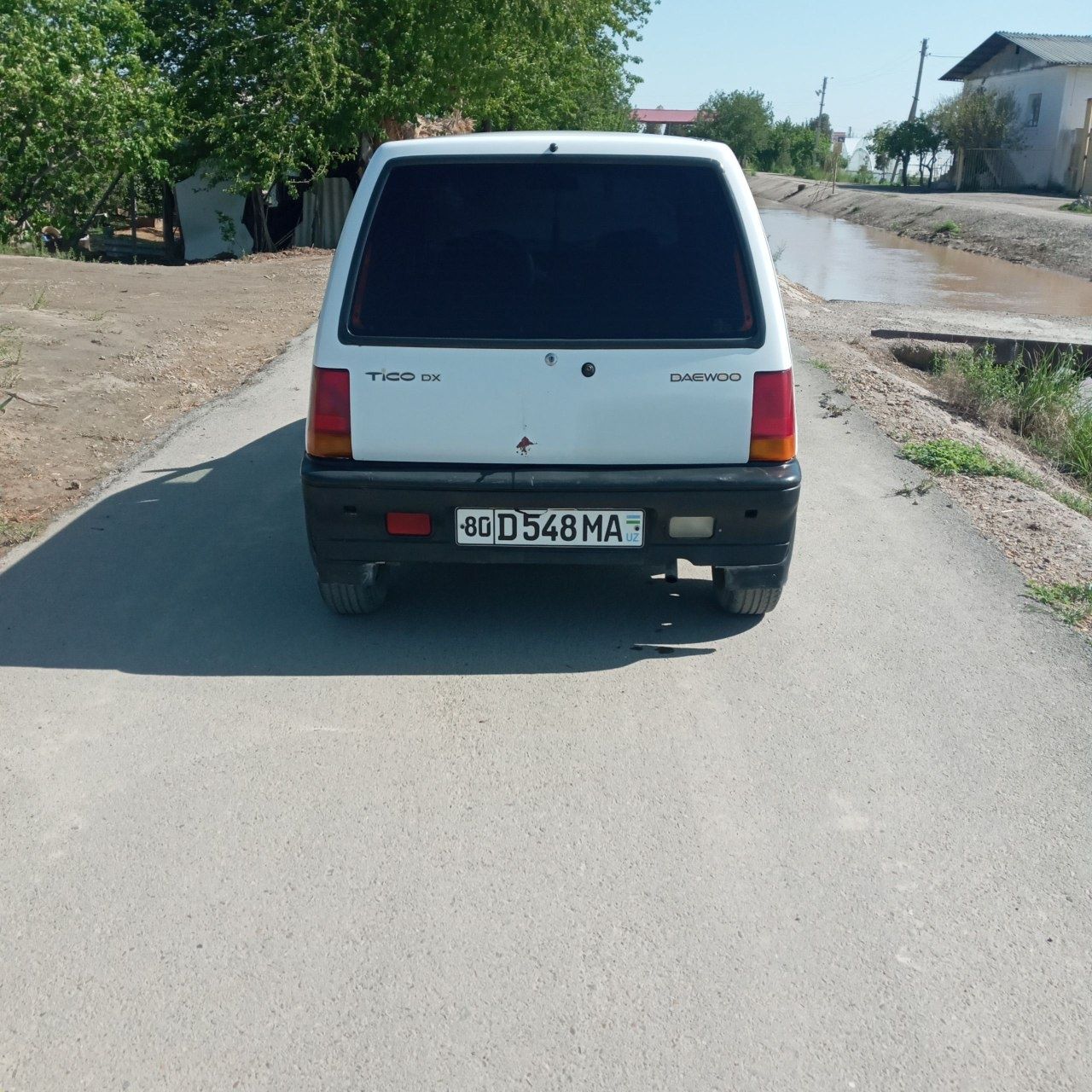 Тико сотилади.1999й