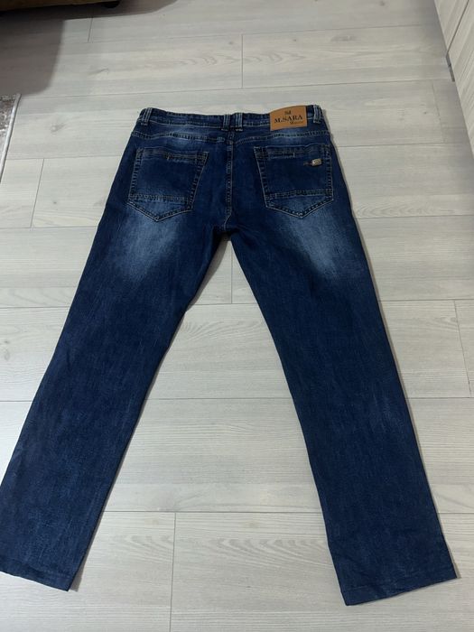 Тъмно сини дълги дънки-размер 34