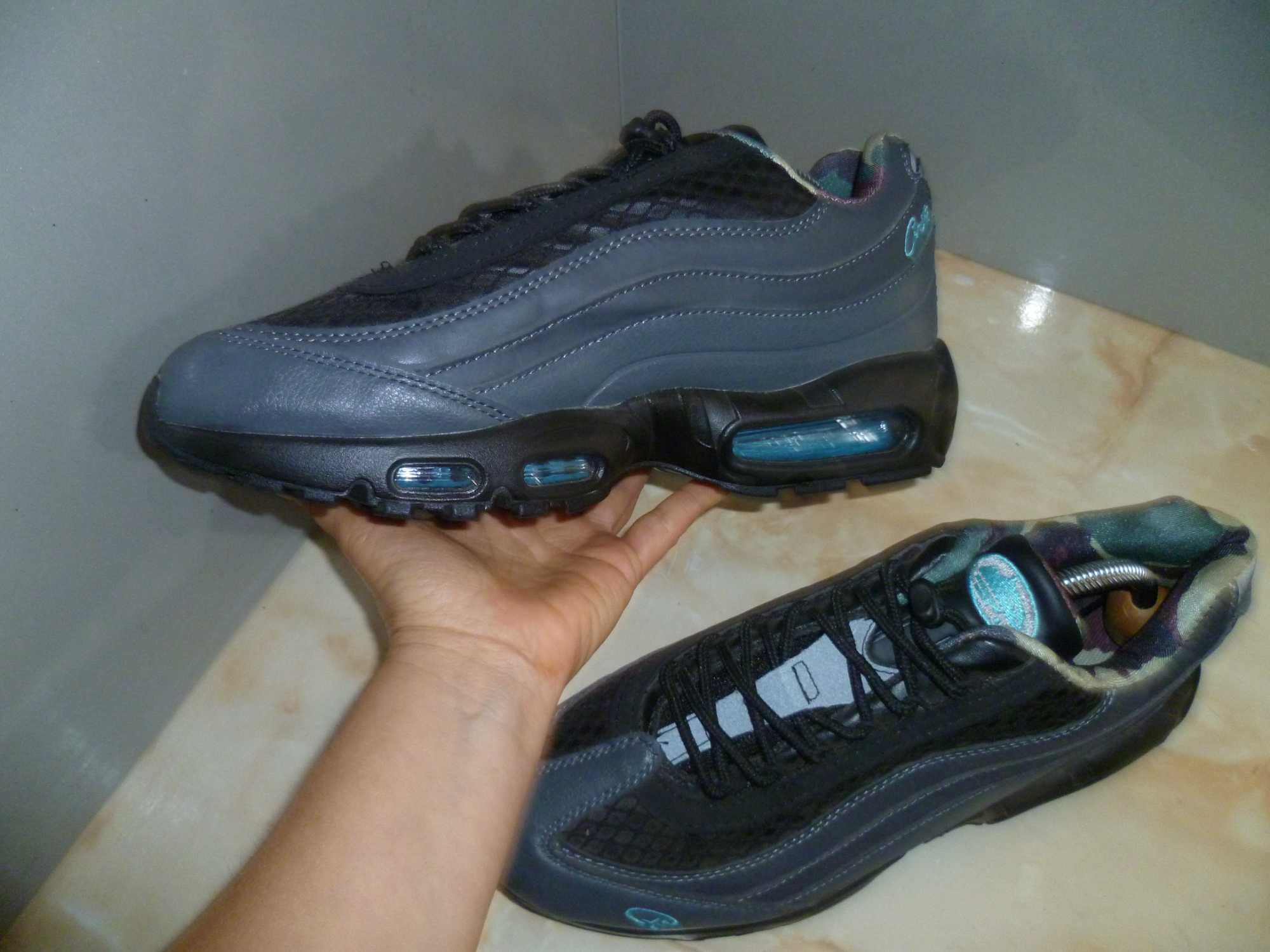 NIKE Air Max маратонки №45