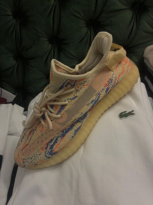 Adidasi Adidas Yeezy Boost Marime 42