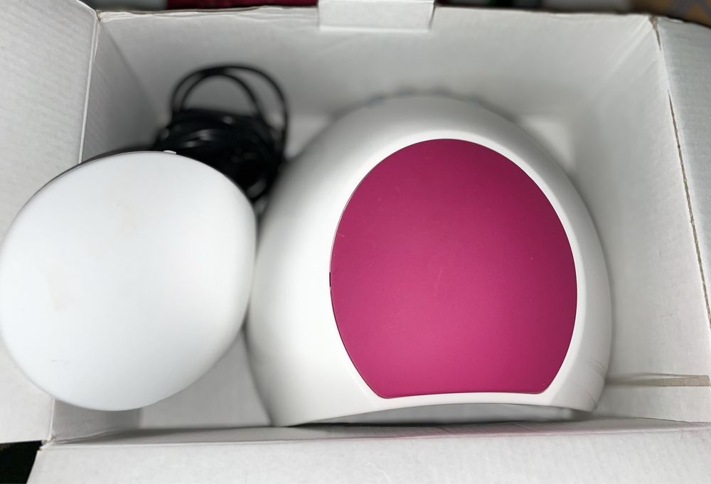 Лампа для маникюра SUNUV