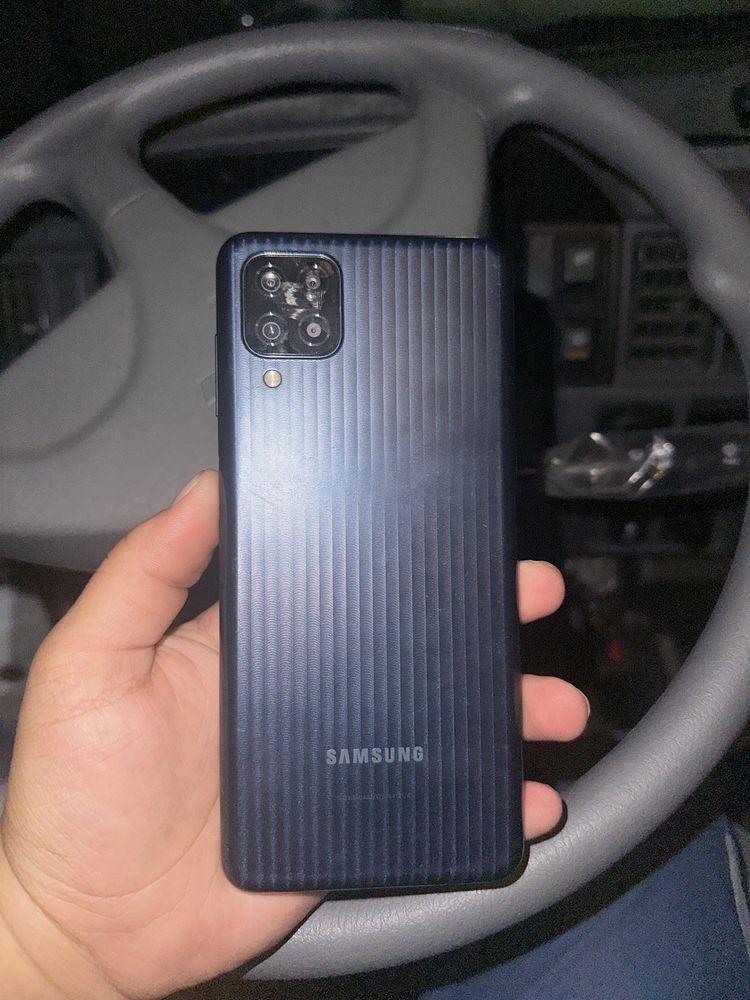 Samsung m12 64 xiaomi note 13 128 sotiladi
