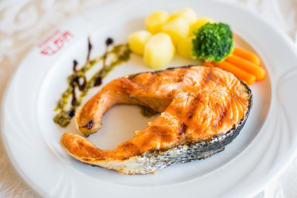 Catering,  pomeni, nunti, botezuri,