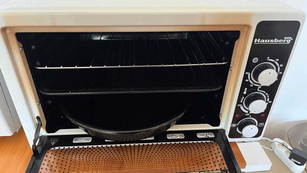 Cuptor electric utilizat