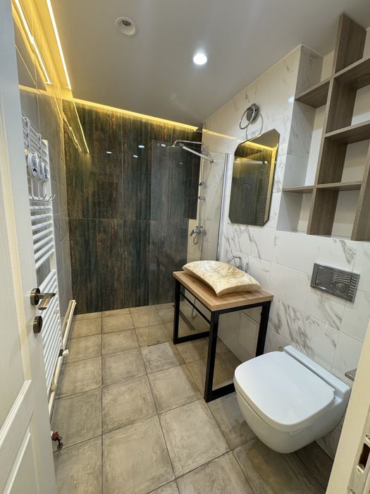 Inchiriez apartament 2 camere, 2 Graniceri