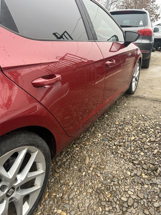 Ușă stânga spate Seat Leon 5F hatchback 2014