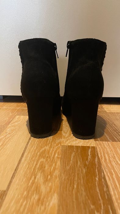 Есенни/зимни боти с удобен дебел ток