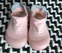 Бебешки пантофки със силиконови подметки 20 21 размер 12,5 стелката