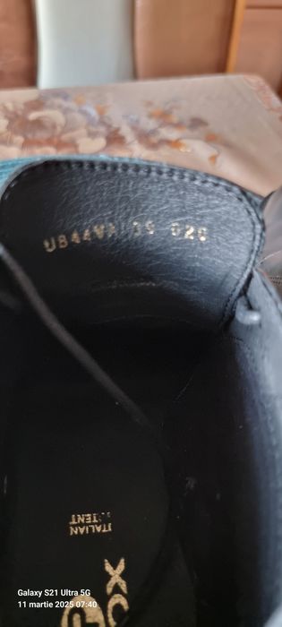 Ghete piele Geox