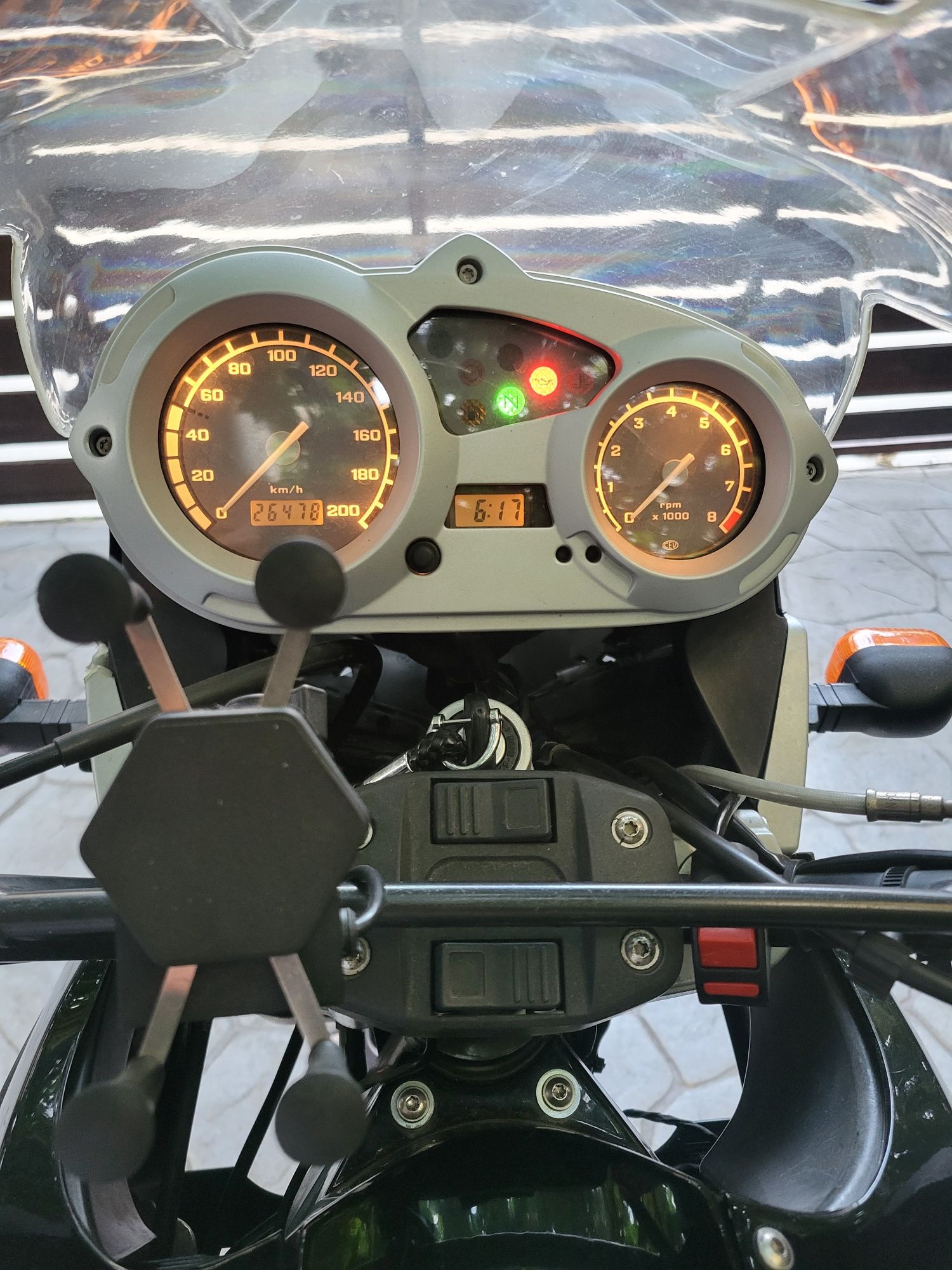 Vand Bmw/Schimb f650gs ABS Manere incalzite 26500km reali servistat re