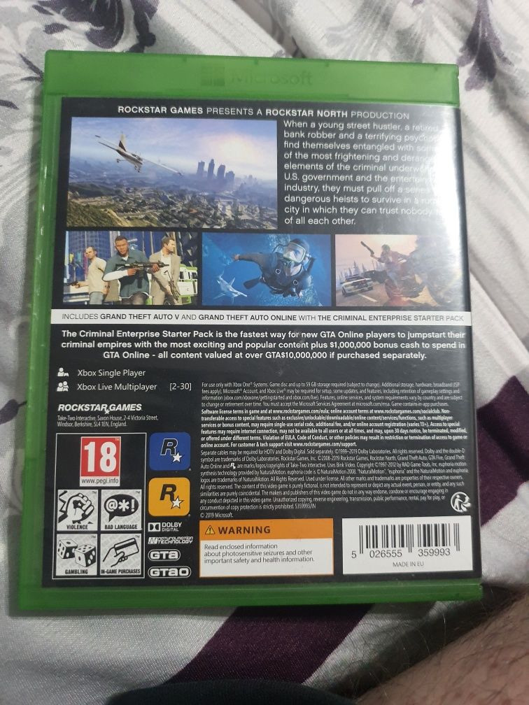 Grand theft auto V premium edition xbox one