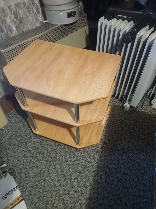 Мебели. Кнежа. Продават се, много запазени-като нови. При интерес 0899