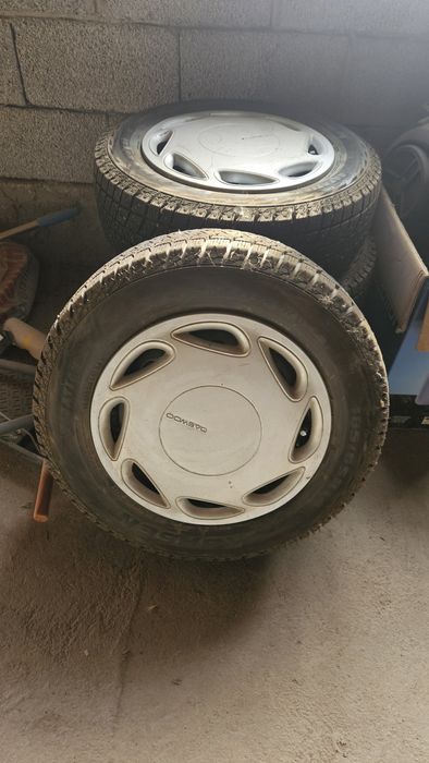 Продам комплект 4 балона с дисками