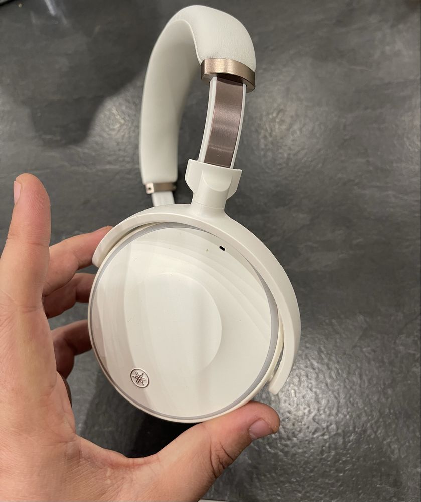 bluetooth слушалки   Yamaha YH-E700A