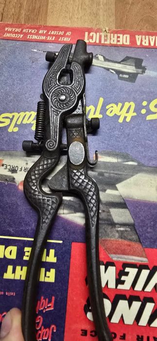 Clește WW2,Garanto Ska