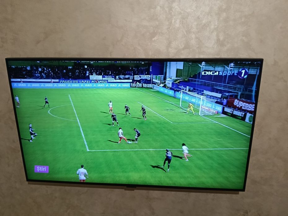 Televizor Led Smart Samsung diagonala 110 cm.